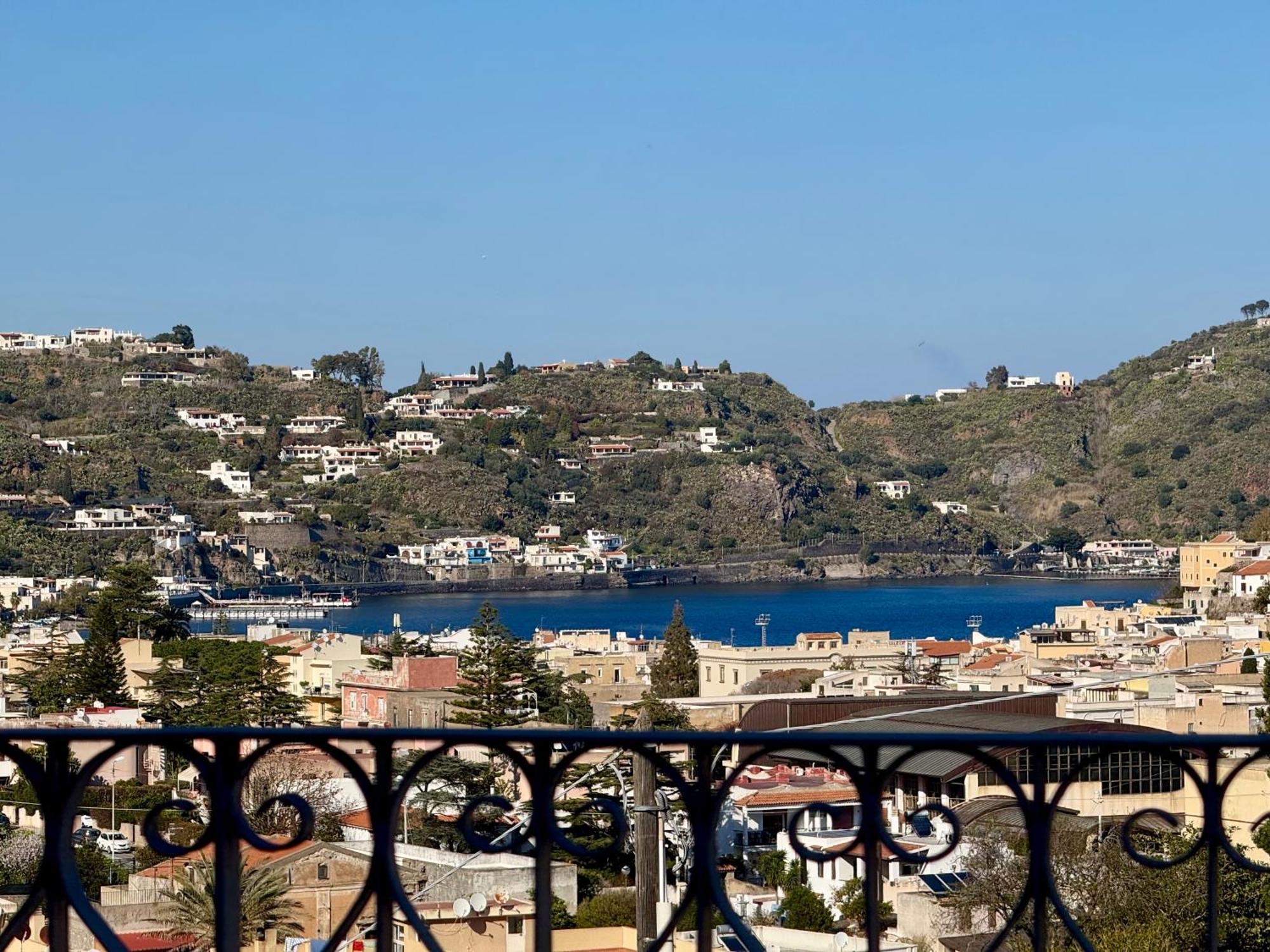 Taliaka B & B Lipari  Exterior photo
